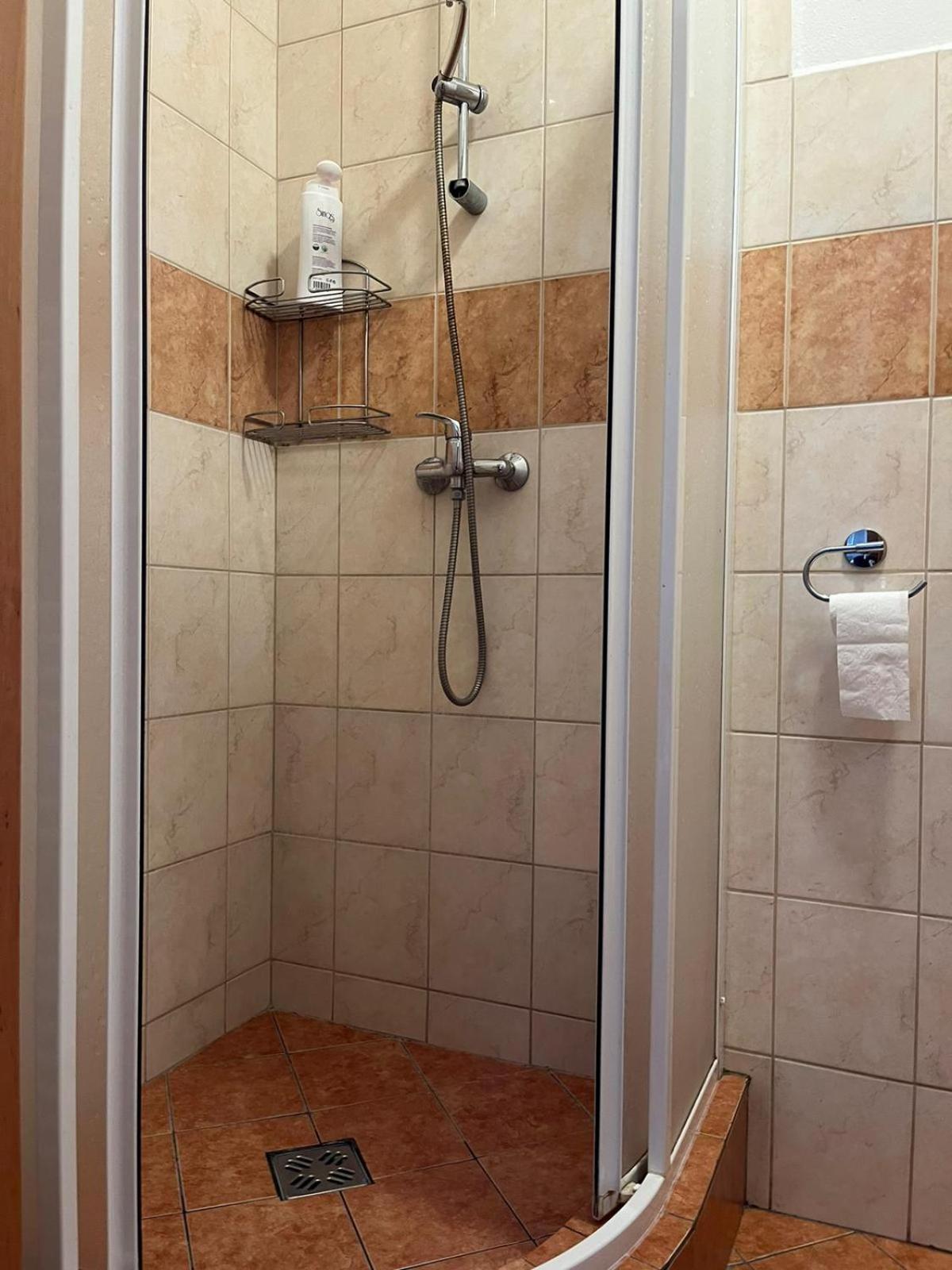 1St Plaza Apartment ブラチスラヴァ エクステリア 写真
