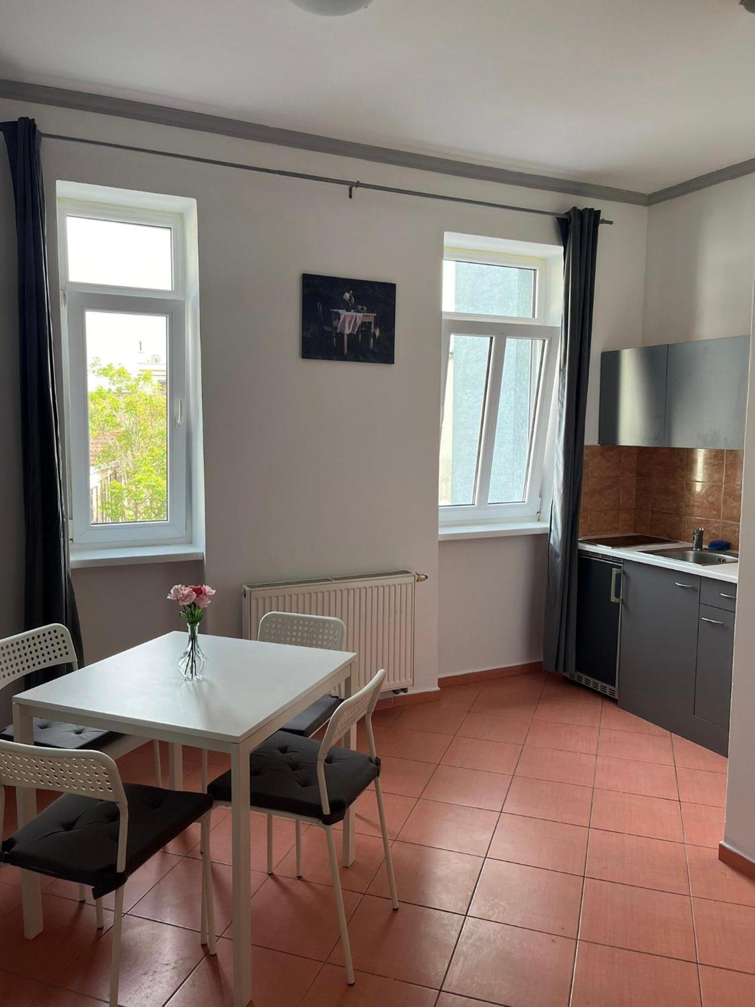 1St Plaza Apartment ブラチスラヴァ エクステリア 写真